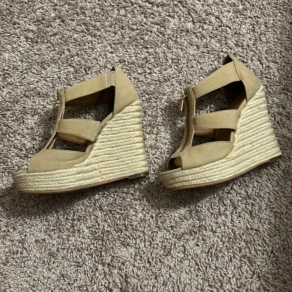 14th and union wedge sandals